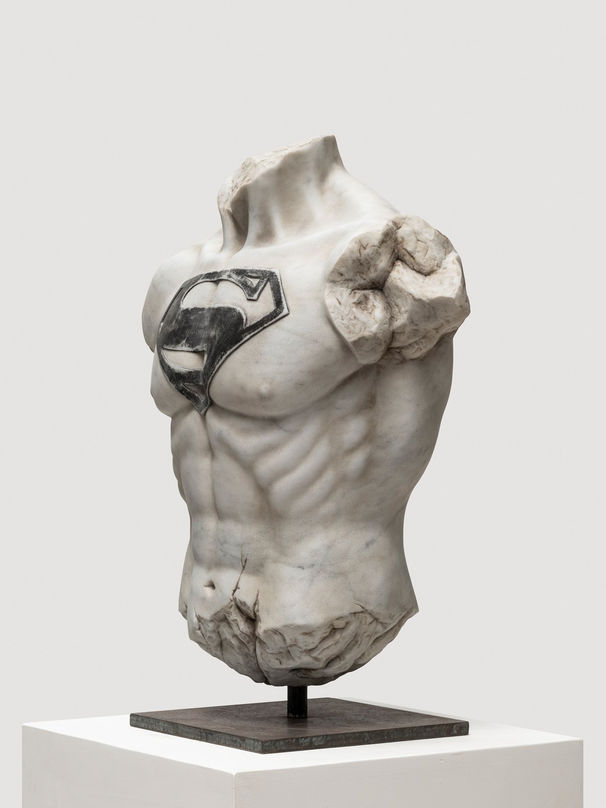 Bust of Hero - Noir
