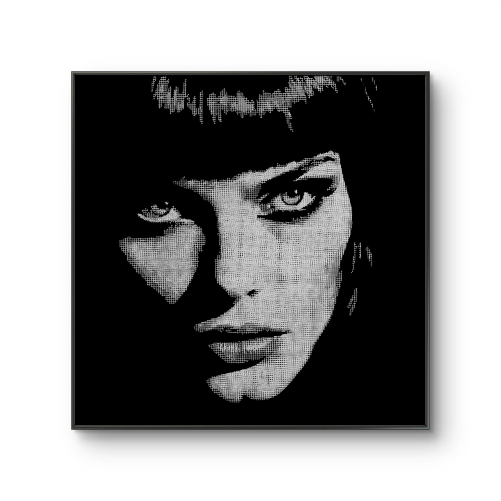 Essence 007